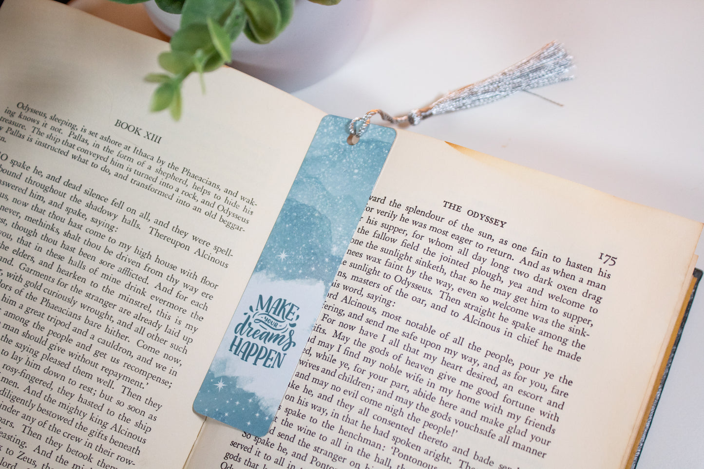 Inspiring 'Make Your Dreams Happen' Bookmark